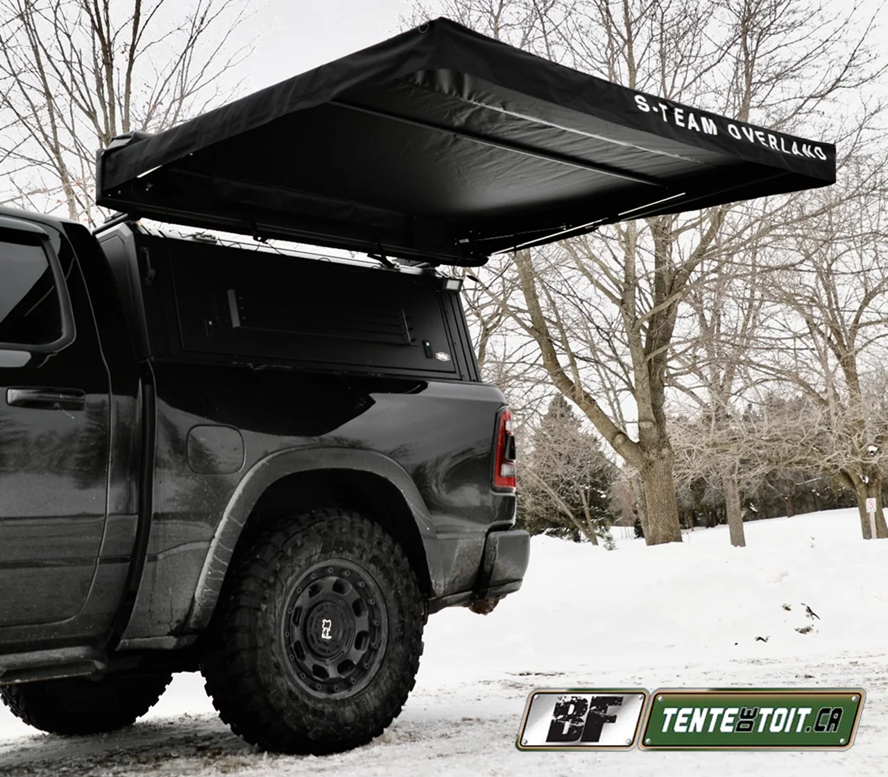 Auvent S-TEAM Overland THE OUTPOST autoportant à sortie automatique
